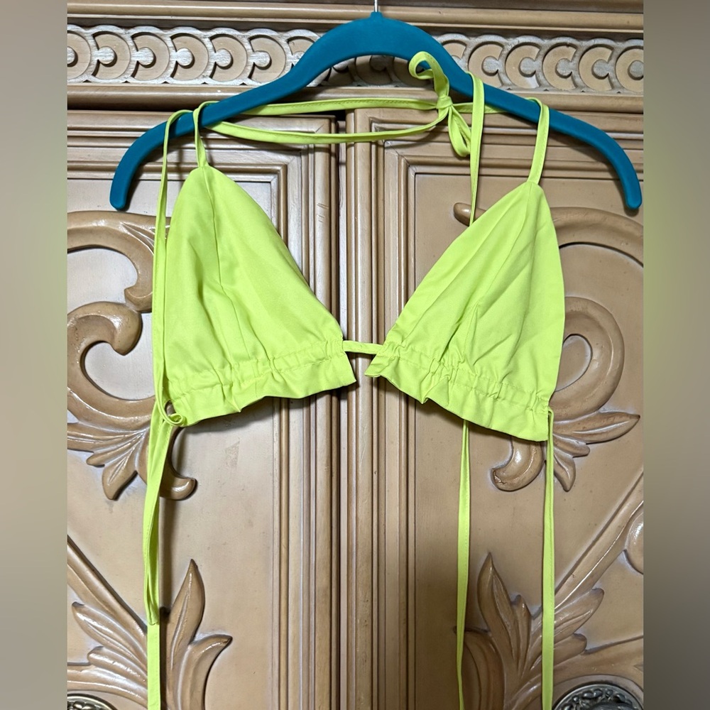 Neon Yellow Triangle Bikini Top new no padding can be added the strings stay szM